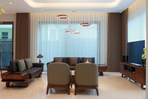 Wie kann man den Balkon in eine grüne Oase verwandeln?